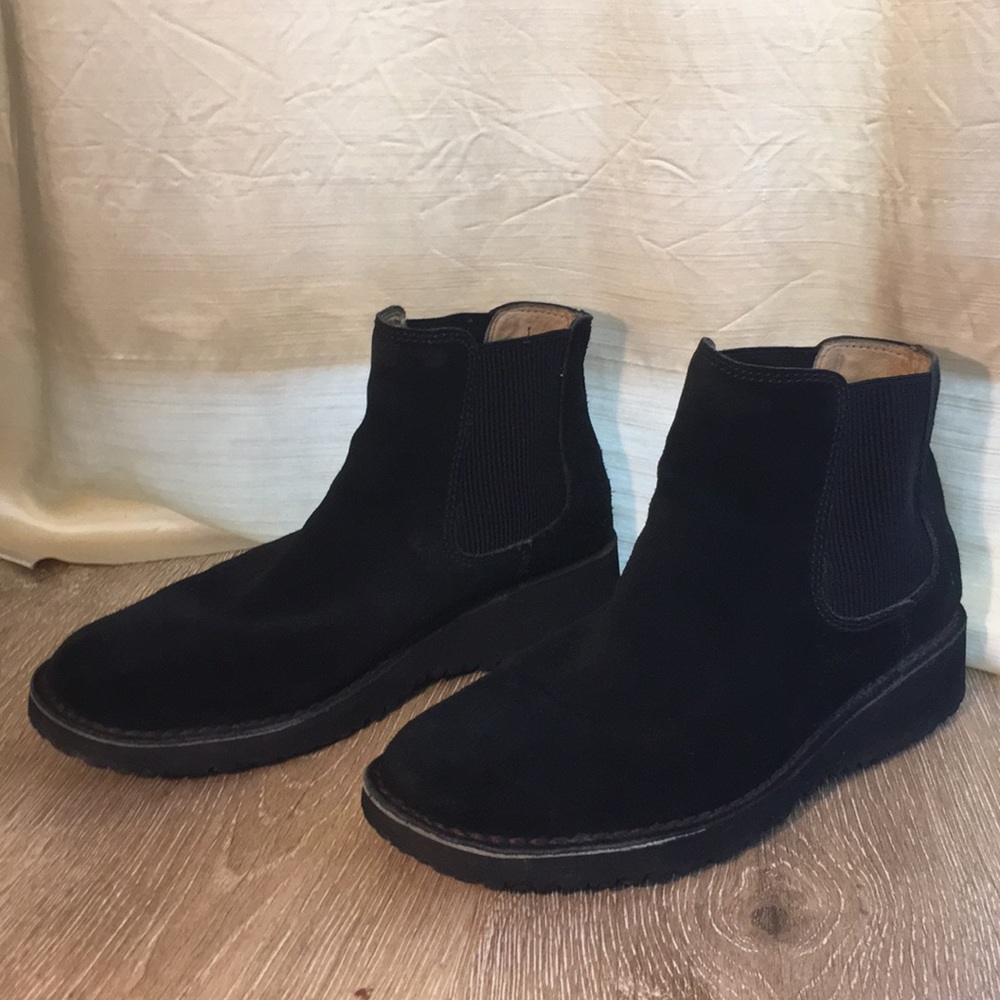 Frye Pitstop Chelsea Boots